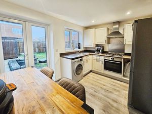 Photo 8- click for photo gallery